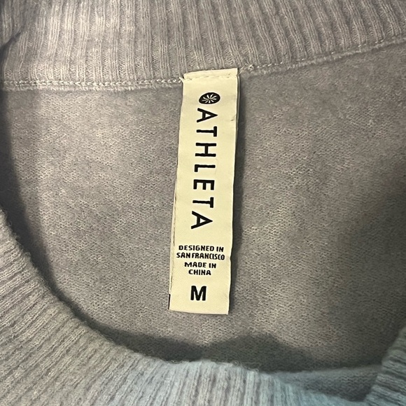 Women's light blue Athleta Sweater - Picture 4 of 10